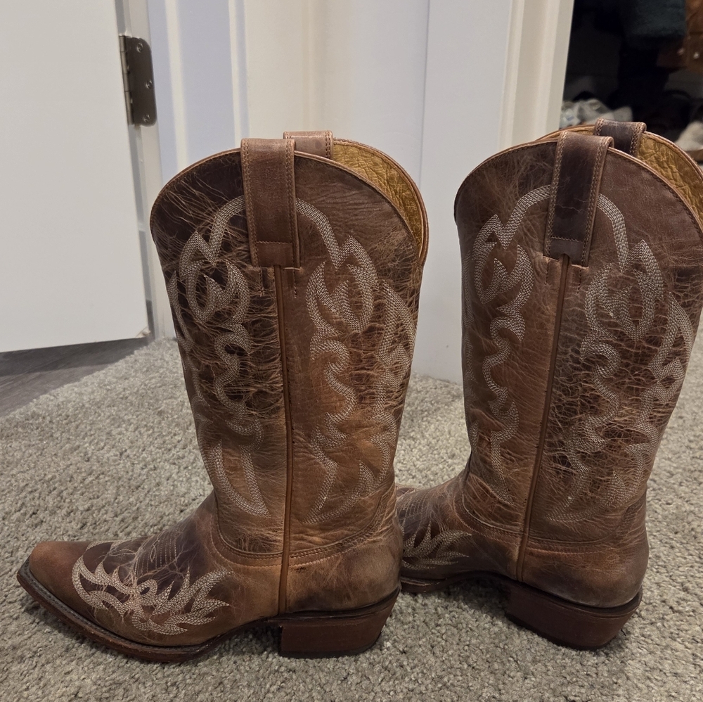 Shyanne Brown Heeled Boots